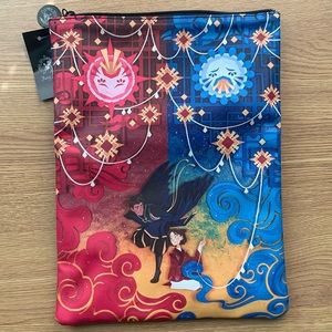 Fairyloot Spin the Dawn Book Sleeve